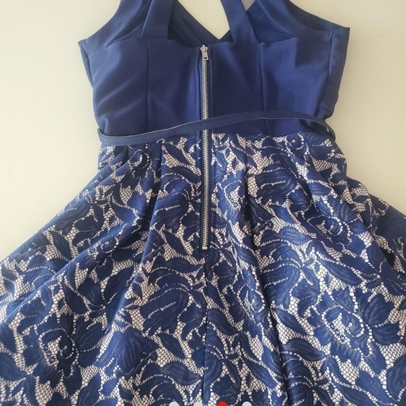 Crystal Doll dress, size 3, navy/nude/lace - Picture 3 of 4